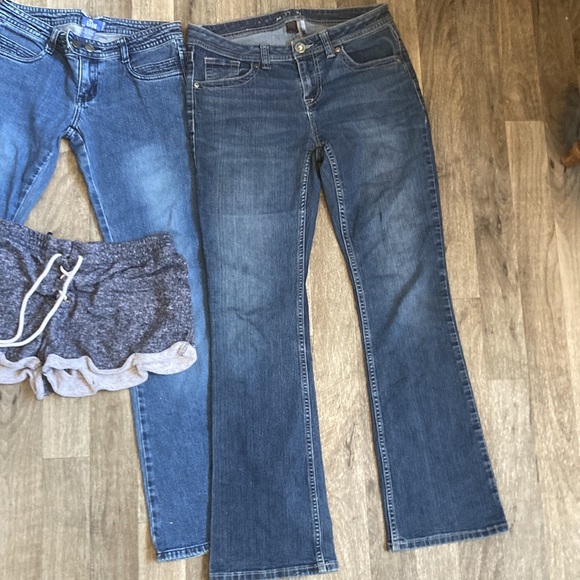 3 pair jeans & 1 short lot lilu brand size 1 elite jeans size 11/11 apt 9 size 6 - Picture 8 of 16